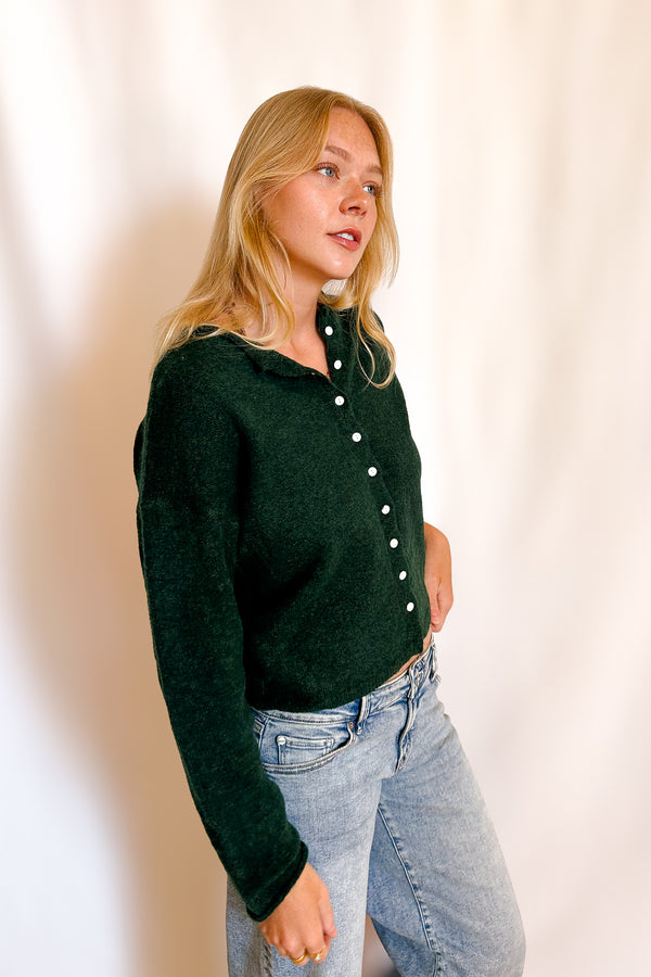 Mini White Button Crop Cardigan / Forest - Image 4
