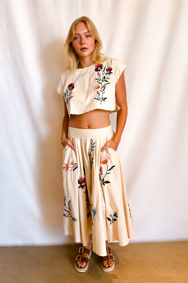 Colorful Embroidered Full Midi Skirt / Beige - Image 3