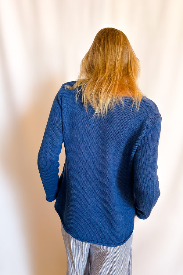 Beach Block Letter V-Neck Sweater / Blue - Image 4