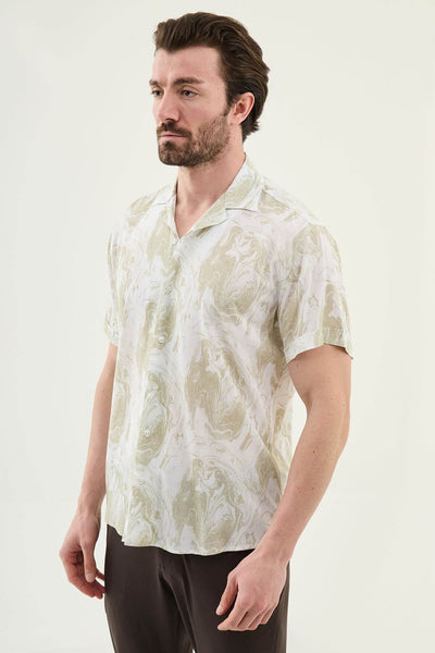 Men’s Green Palm Tree Printed Summer Shirt - Image 2