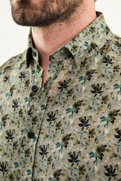 Men’s Khaki Floral Patterned Summer Shirt - Image 3