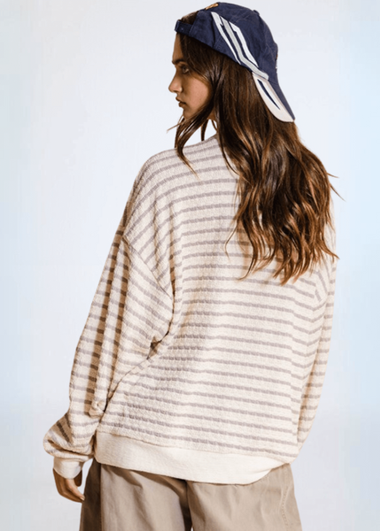 Graphic "TEXAS" Oversized Sweatshirt - Taupe - Image 2